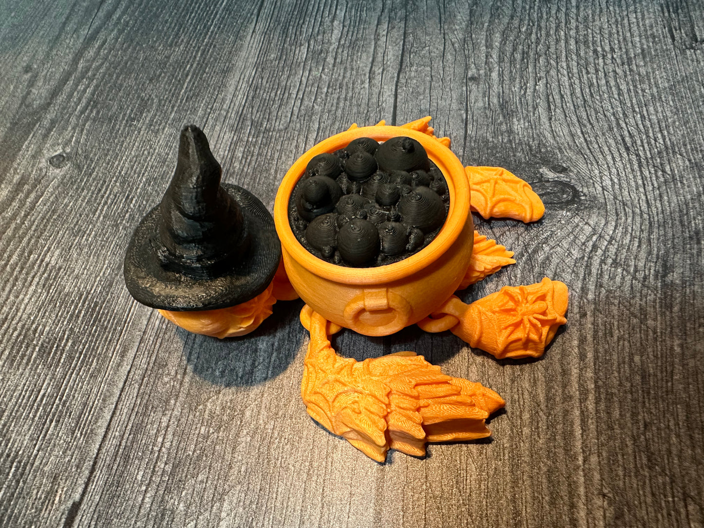 Witch Turtle - Orange/Black